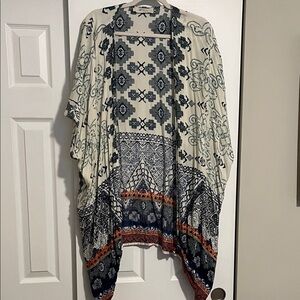 Altar'd State Black and Orange Patterned Kimono